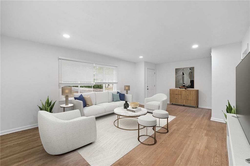 3644 N Woodland Avenue — photo 11