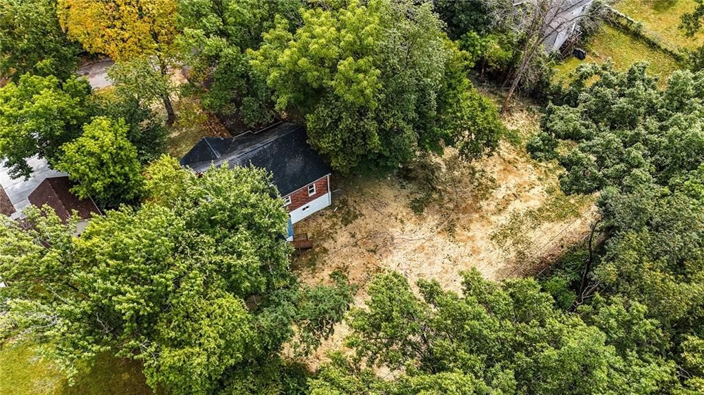 3644 N Woodland Avenue — photo 32