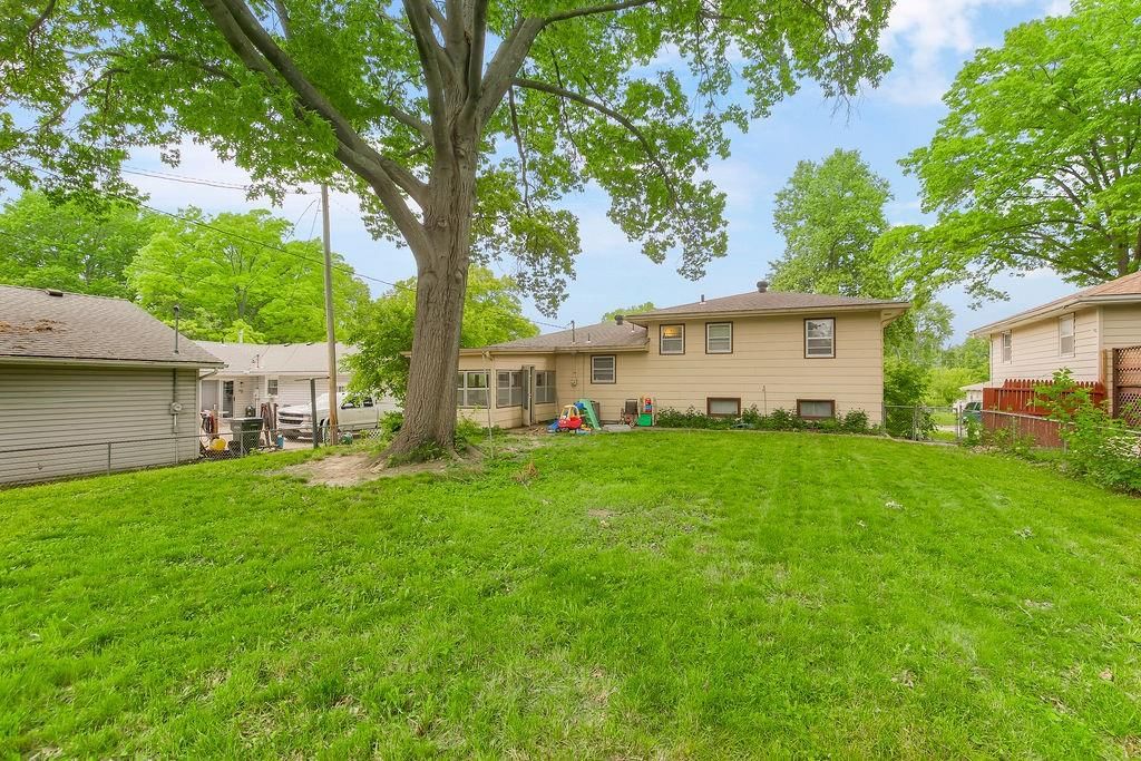 1835 Miami Street — photo 18