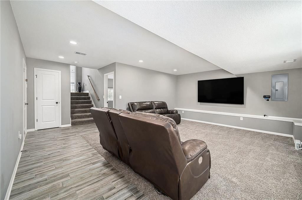 11303 Yecker Avenue — photo 22
