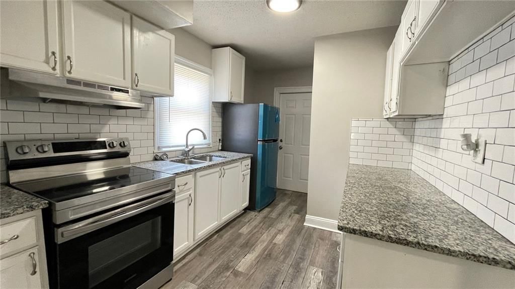 3301 Bales Avenue — photo 7