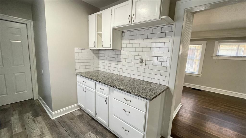3301 Bales Avenue — photo 10