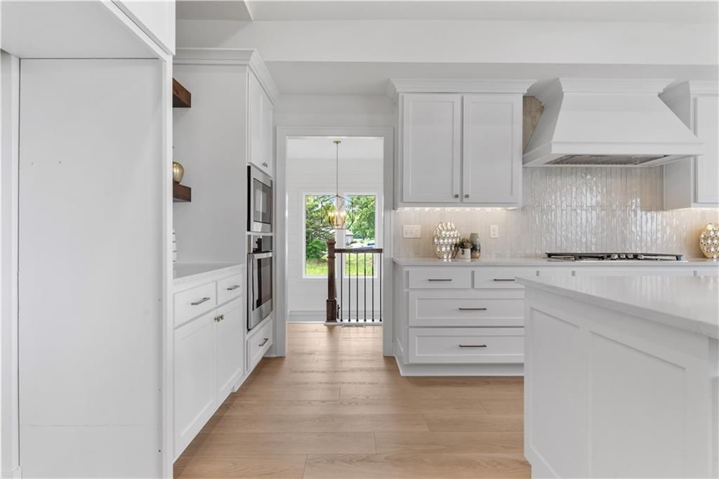1504 NE Stewart Place — photo 16