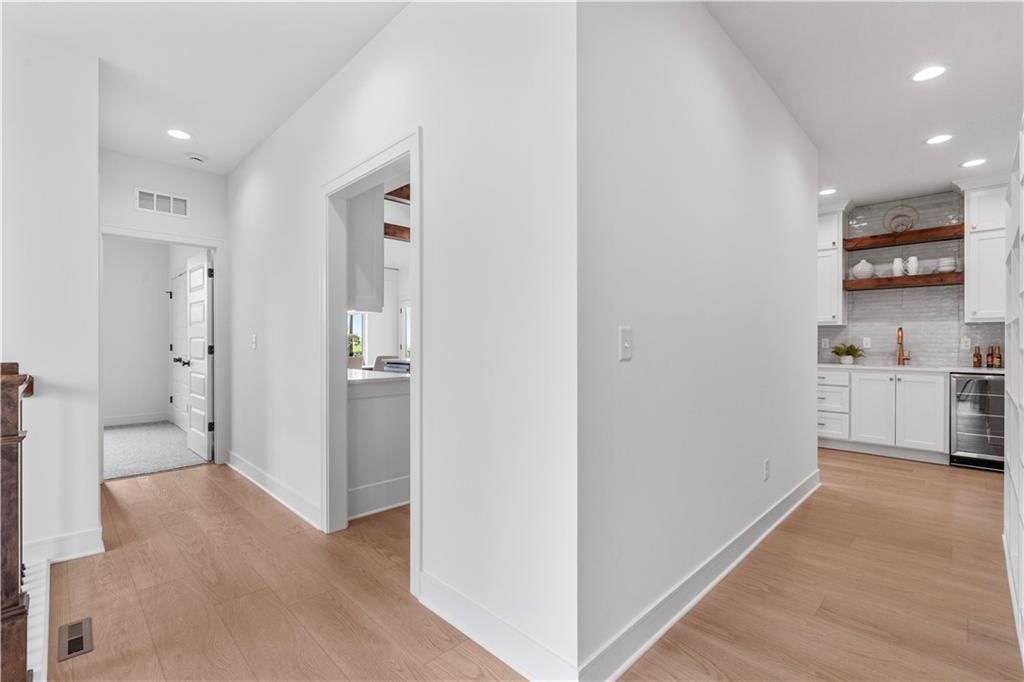 1504 NE Stewart Place — photo 26