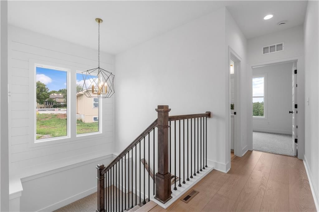 1504 NE Stewart Place — photo 29