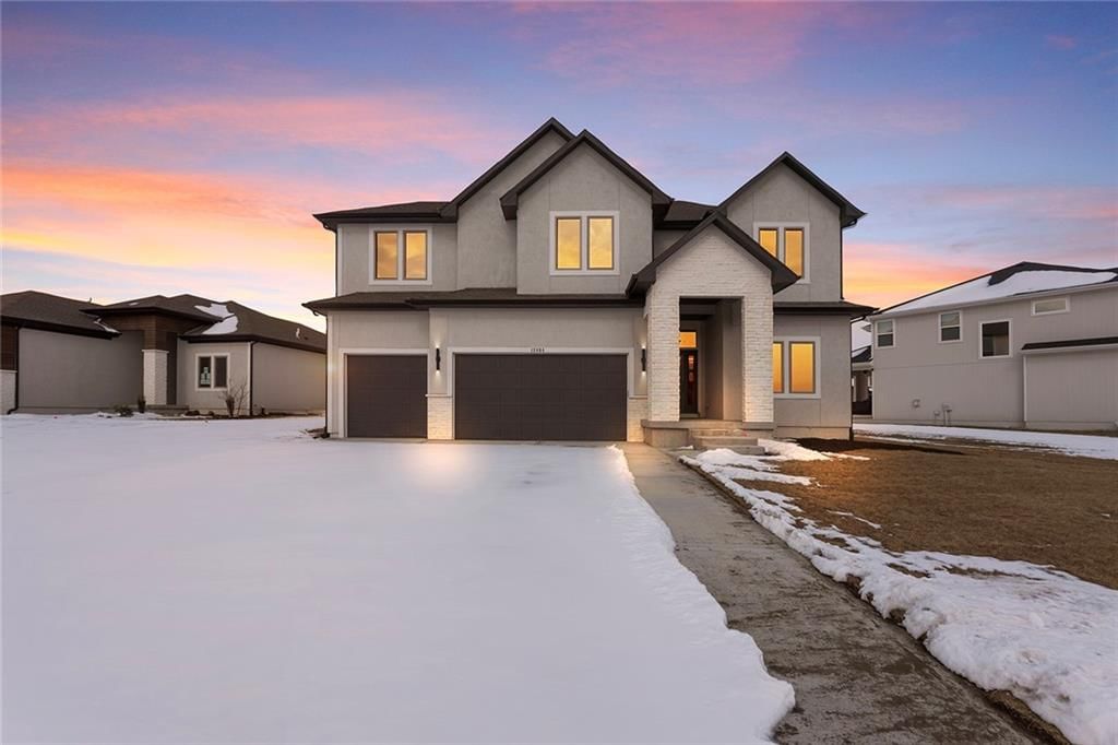 13464 W 177th Street, Overland Park, KS
