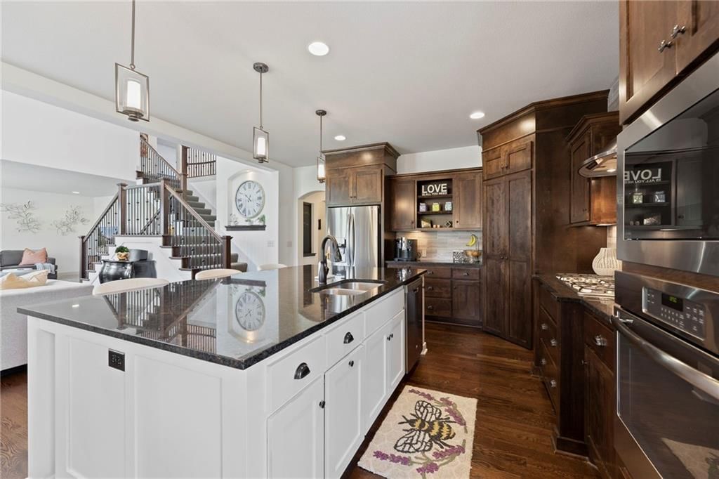 Photo 9 of 75 - 16825 Stearns Street
