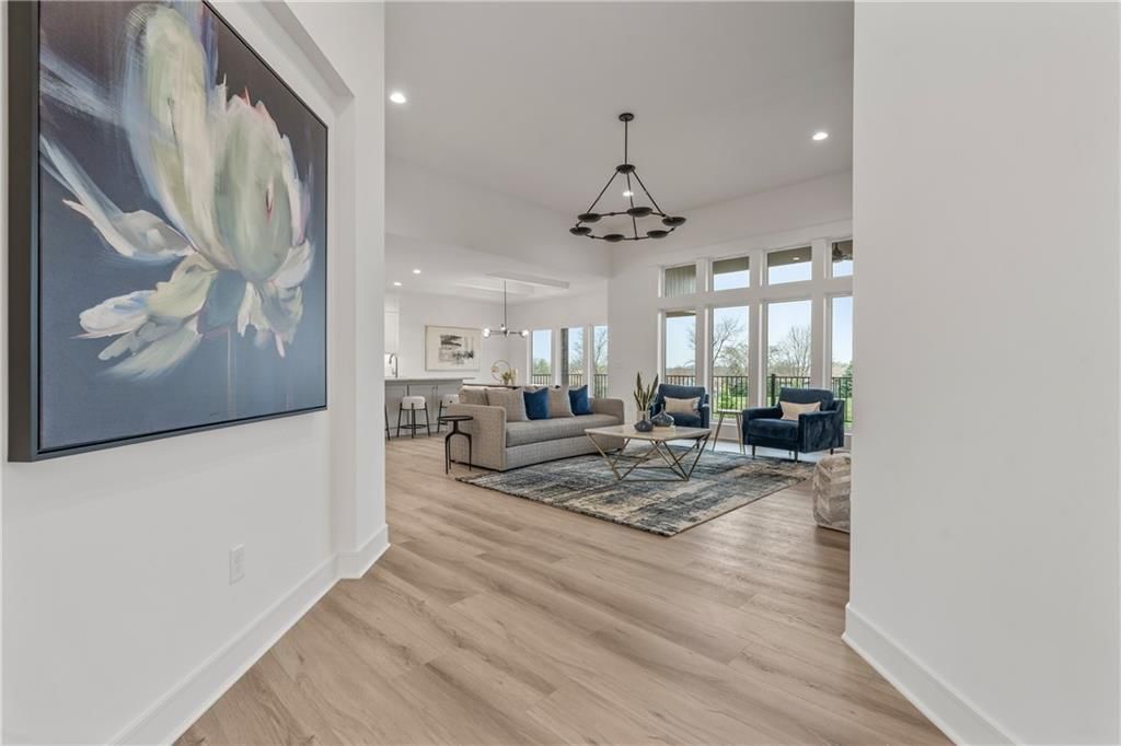 1600 NE Park Springs Terrace — photo 4