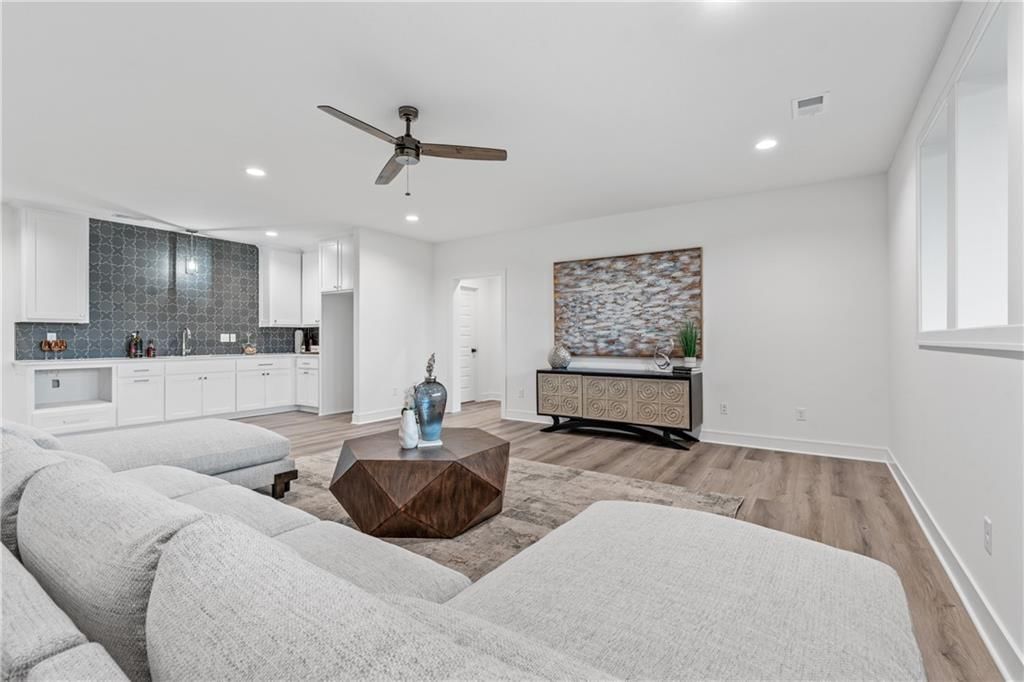 1600 NE Park Springs Terrace — photo 40