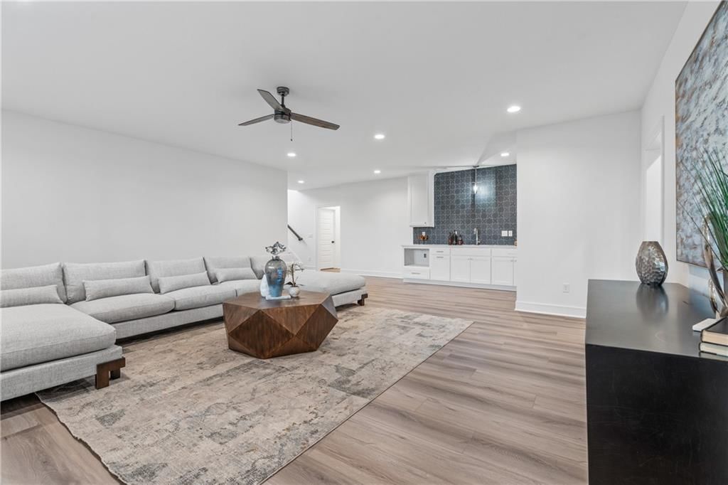 1600 NE Park Springs Terrace — photo 41
