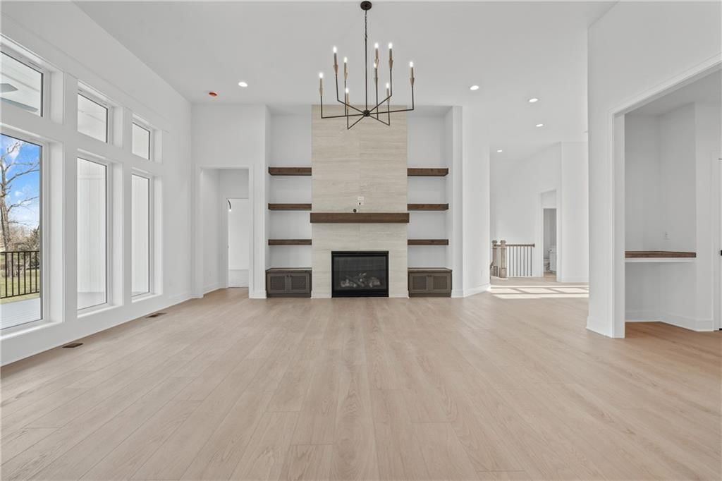 1528 NE Park Springs Terrace — photo 9