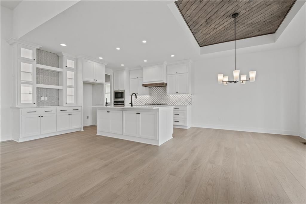 1528 NE Park Springs Terrace — photo 13