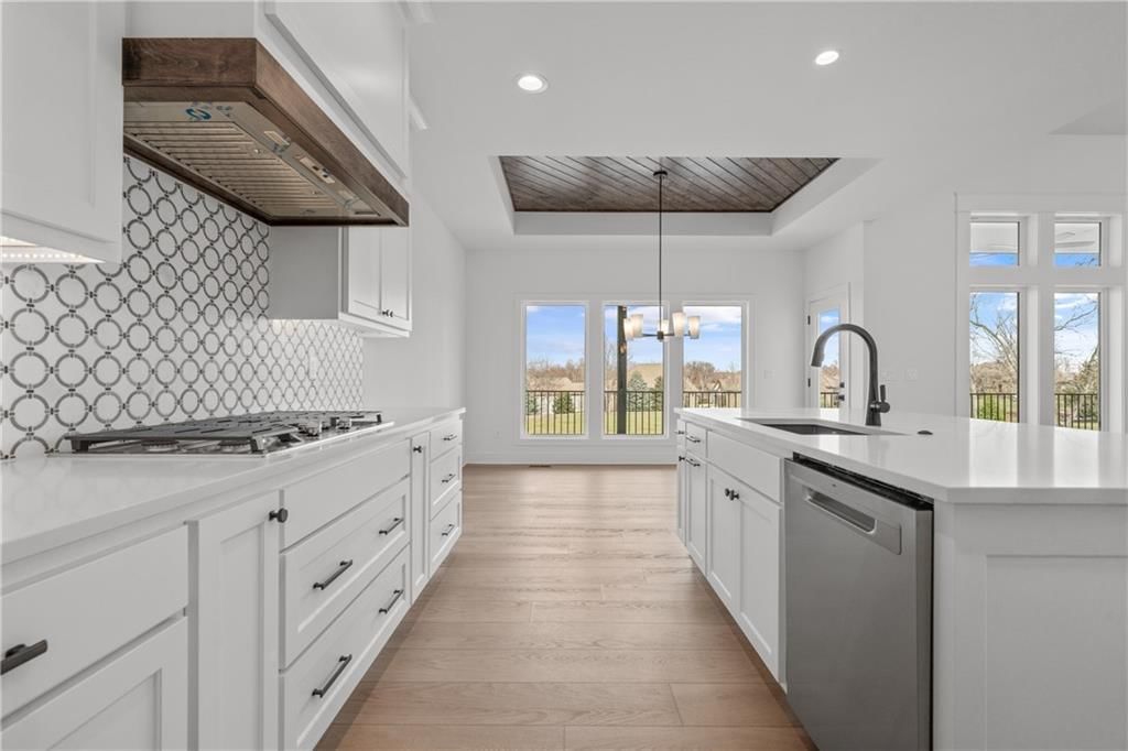 1528 NE Park Springs Terrace — photo 17
