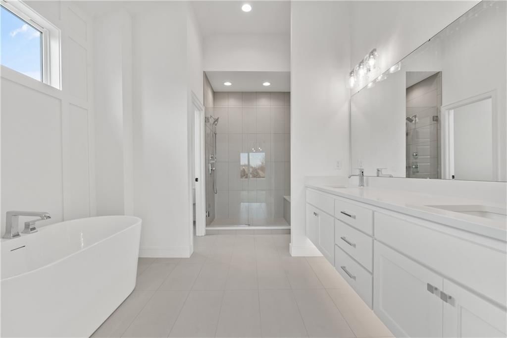 1528 NE Park Springs Terrace — photo 30