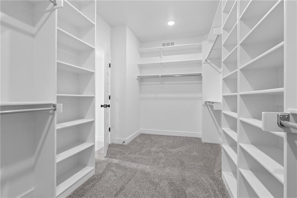 1528 NE Park Springs Terrace — photo 38