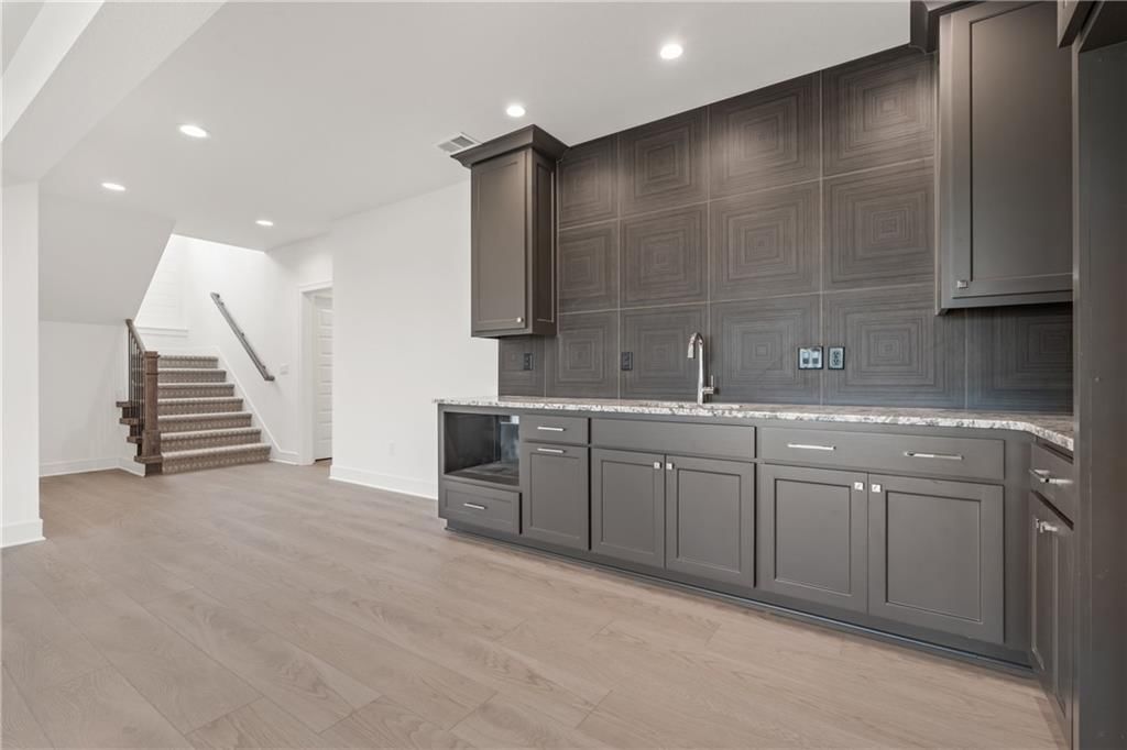 1528 NE Park Springs Terrace — photo 45