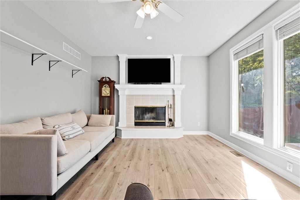 8123 NW 80 Street — photo 9