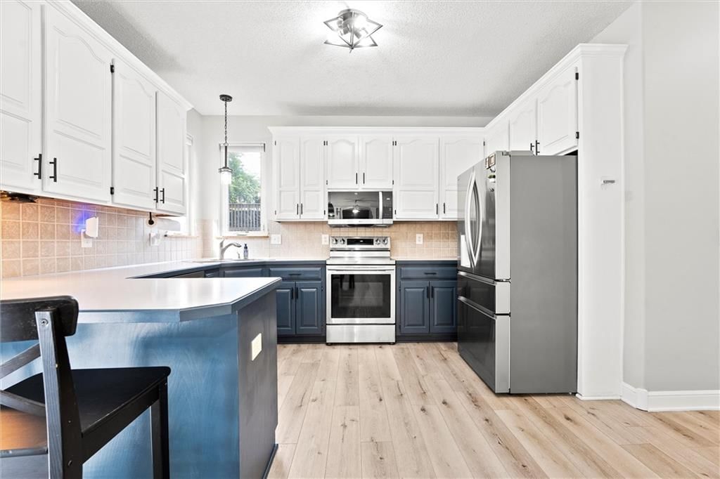8123 NW 80 Street — photo 19
