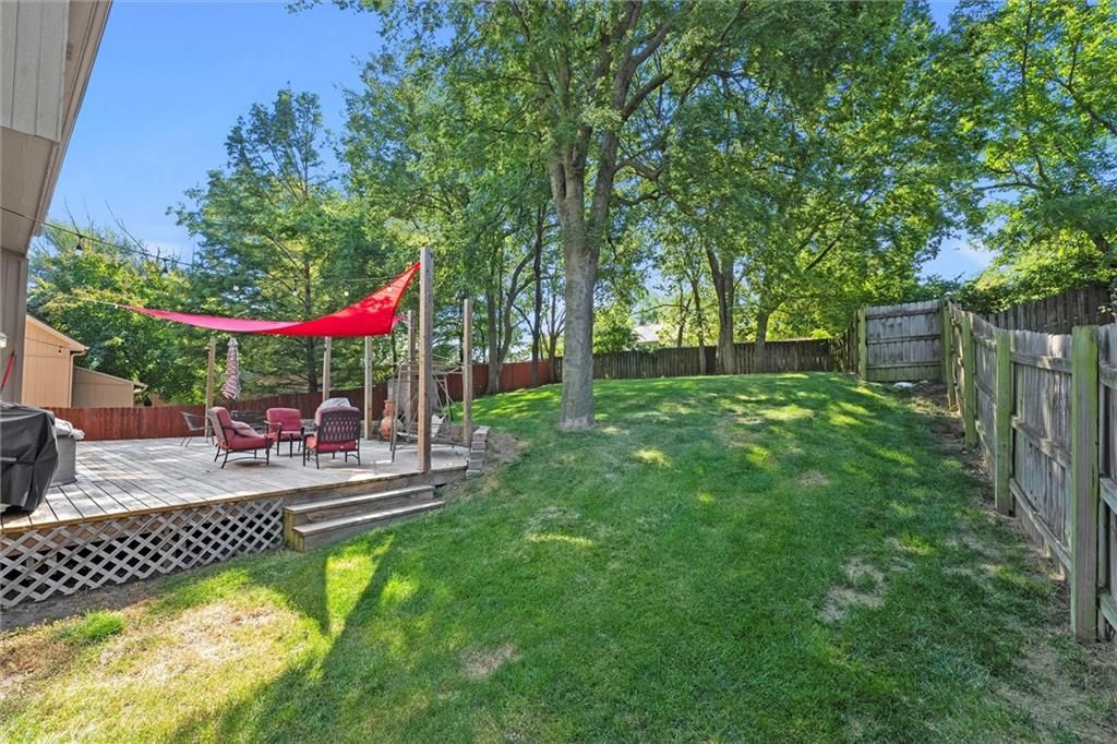 8123 NW 80 Street — photo 34