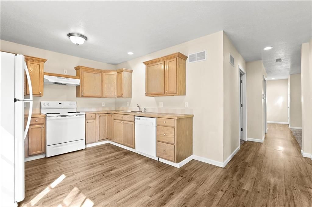 923 N 7th Street — photo 1