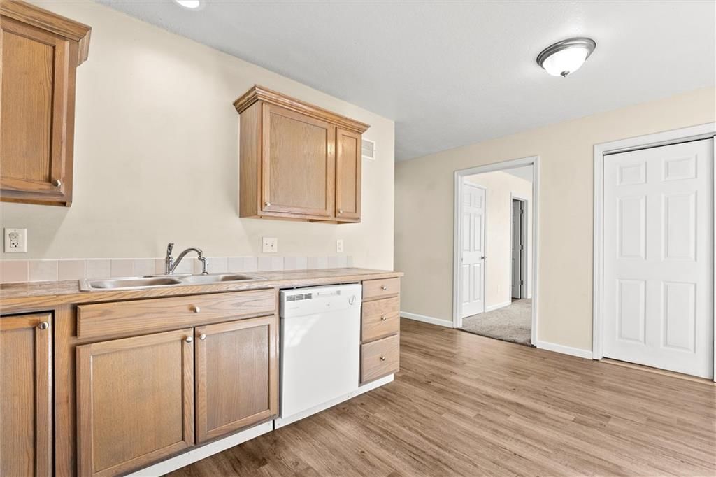 923 N 7th Street — photo 2