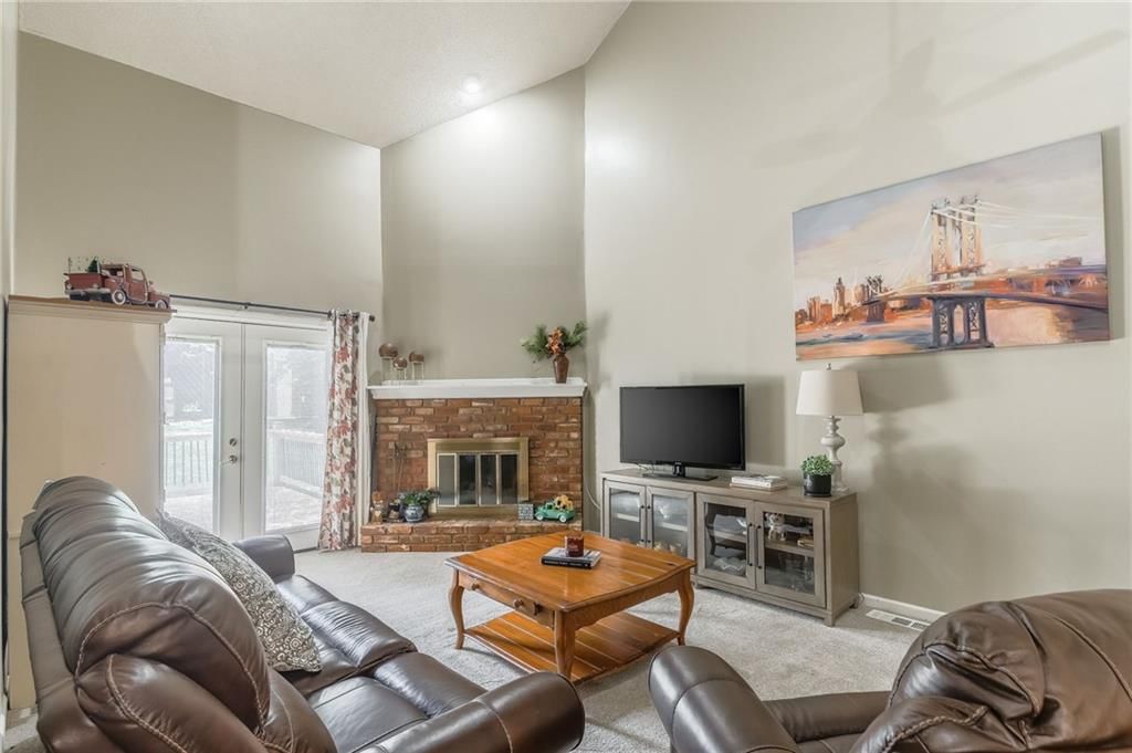 Photo 9 of 28 - 9906 Edelweiss Circle