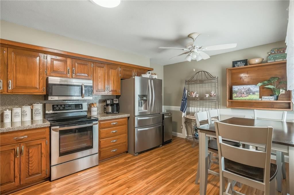 Photo 13 of 28 - 9906 Edelweiss Circle