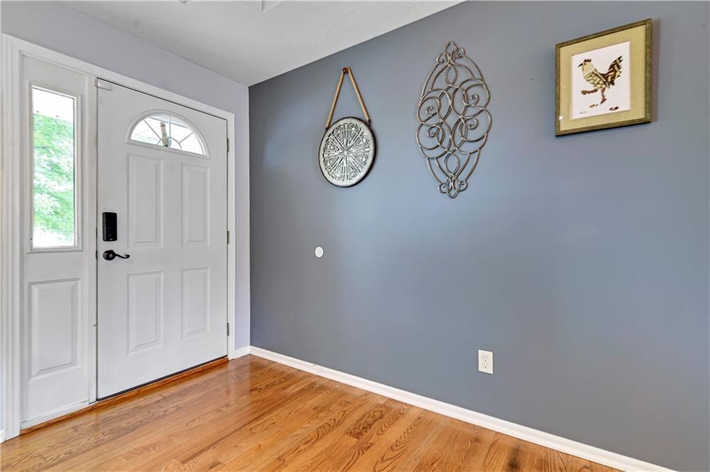 1108 Granada Drive — photo 5