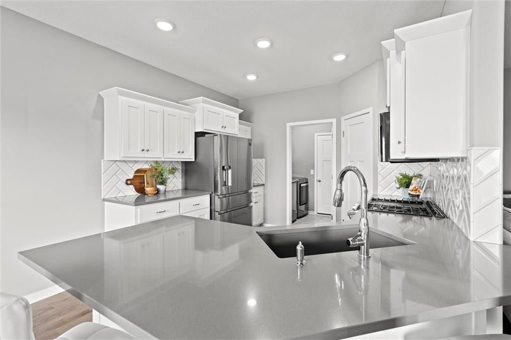 Photo 12 of 42 - 4601 NE 85th Terrace