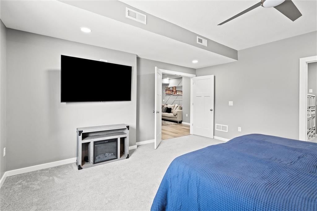 Photo 32 of 42 - 4601 NE 85th Terrace