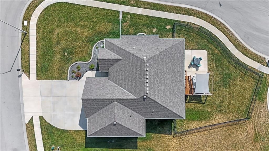 Photo 38 of 42 - 4601 NE 85th Terrace