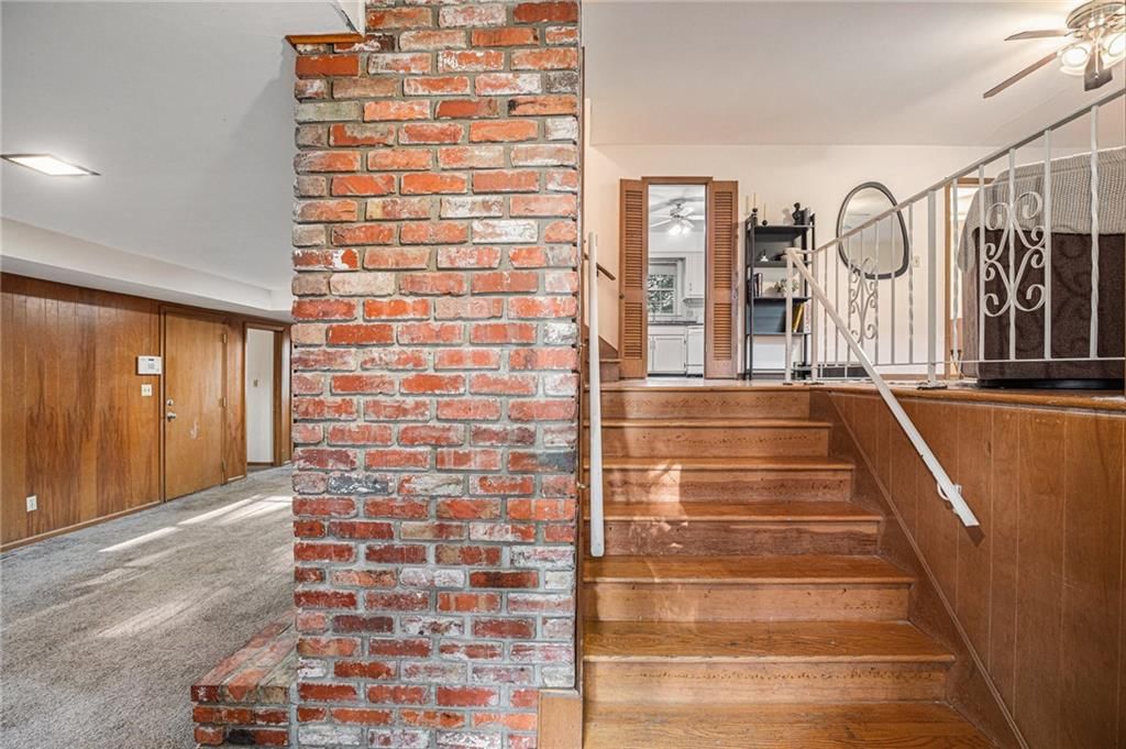 10518 Mersington Avenue — photo 7