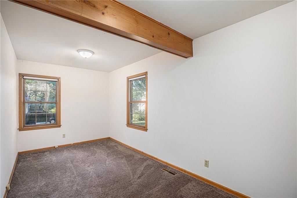 10518 Mersington Avenue — photo 22