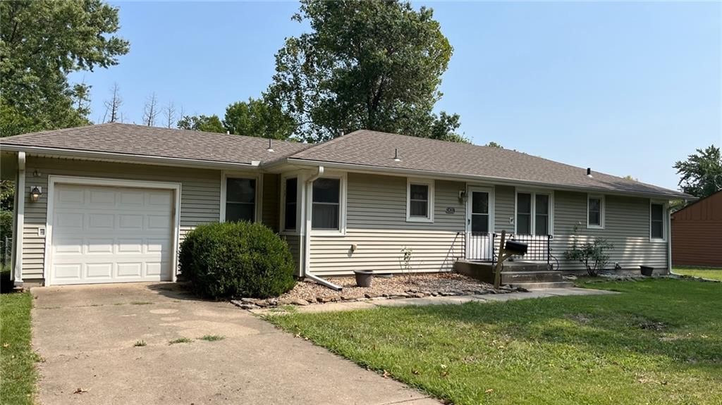 1431 S Hickory Street, Ottawa, KS