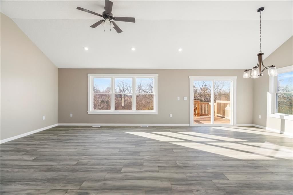 112 Westwood Drive — photo 13