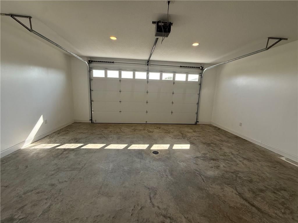 112 Westwood Drive — photo 25