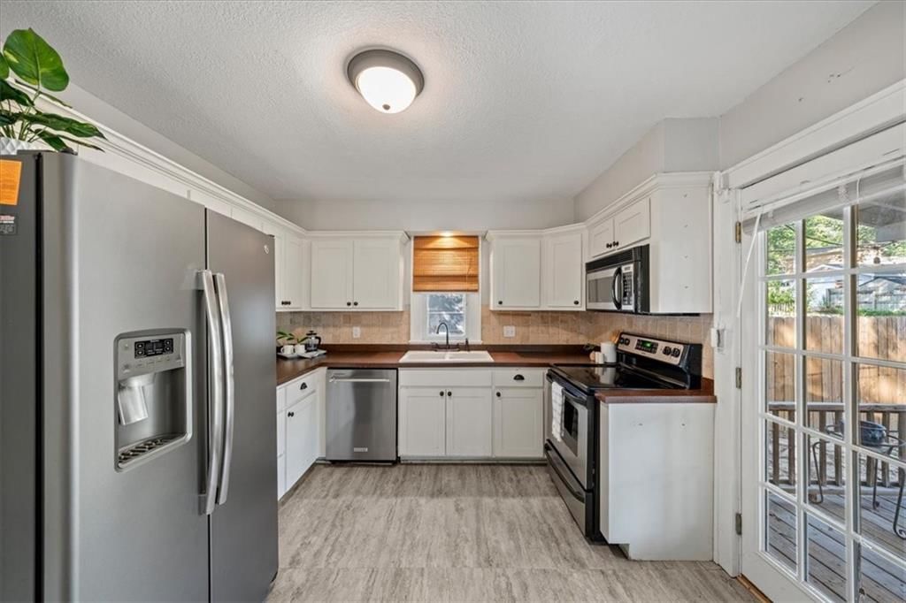 4431 Cambridge Street — photo 11