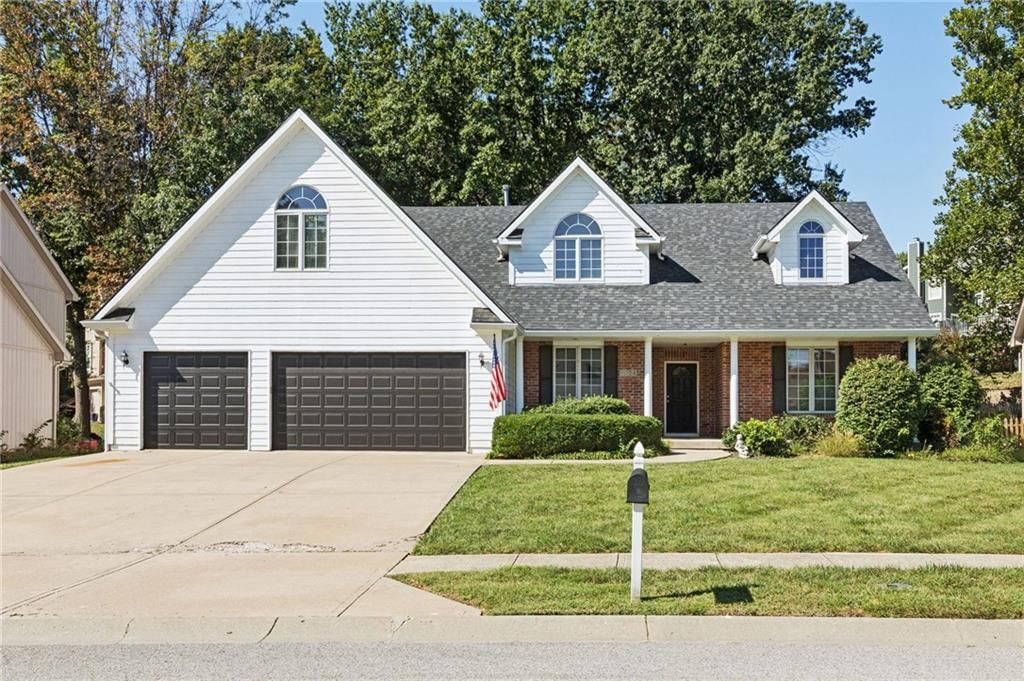 1024 Redwood Lane, Liberty, MO
