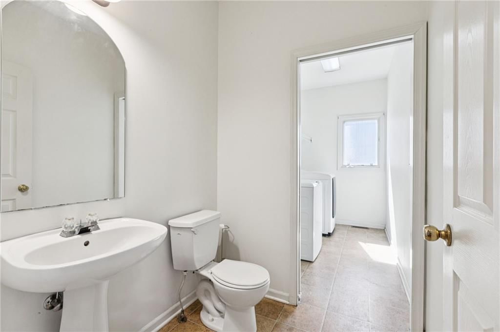 1024 Redwood Lane — photo 10