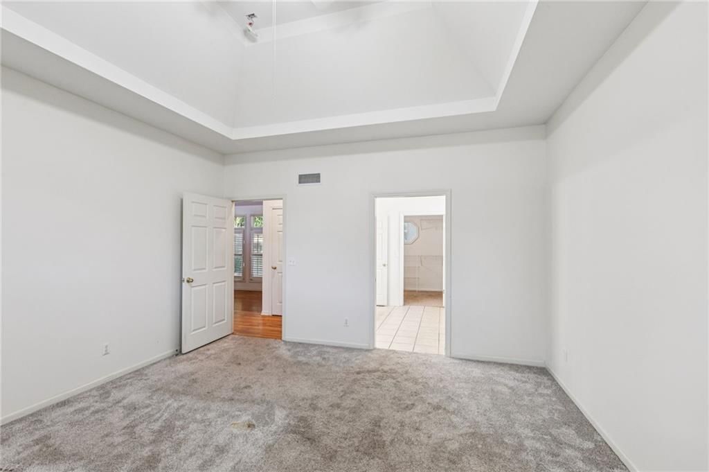 1024 Redwood Lane — photo 13