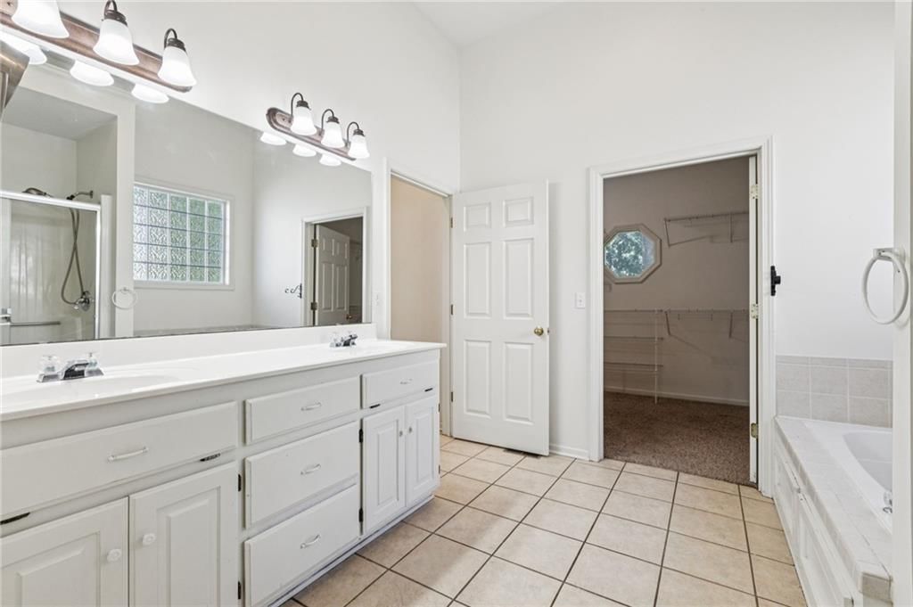 1024 Redwood Lane — photo 14