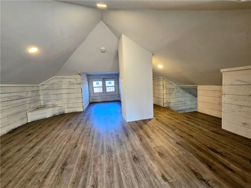208 W Piankishaw Street — photo 16