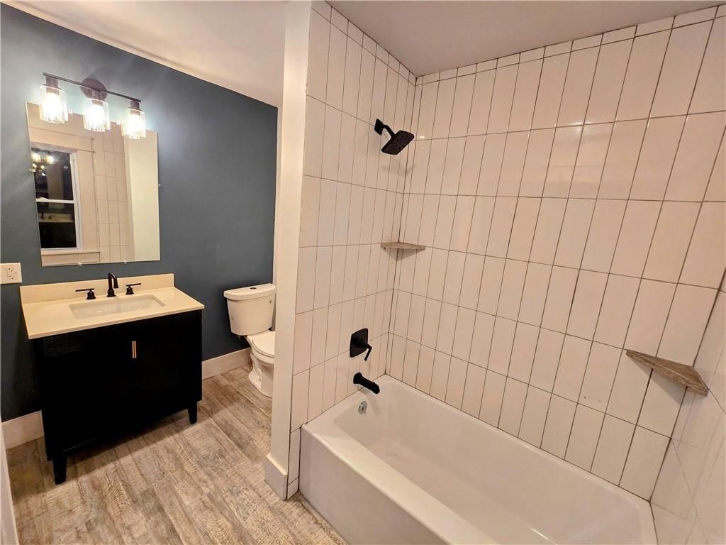 208 W Piankishaw Street — photo 17