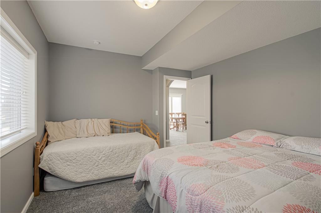 9121 N Myrtle Avenue — photo 35