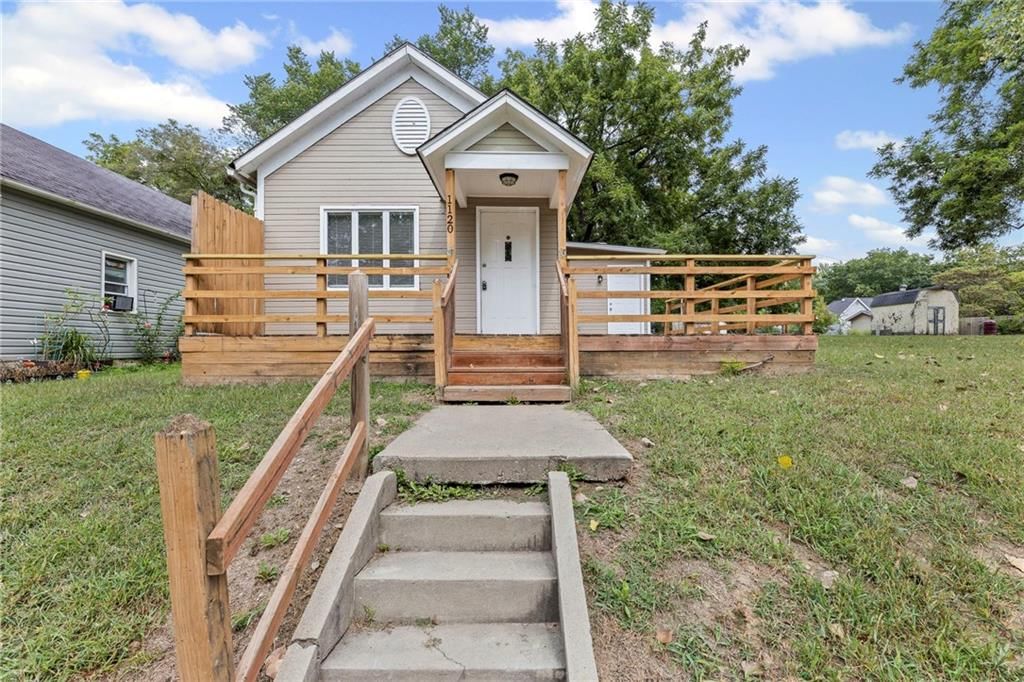 1120 Pottawatomie Street — photo 3