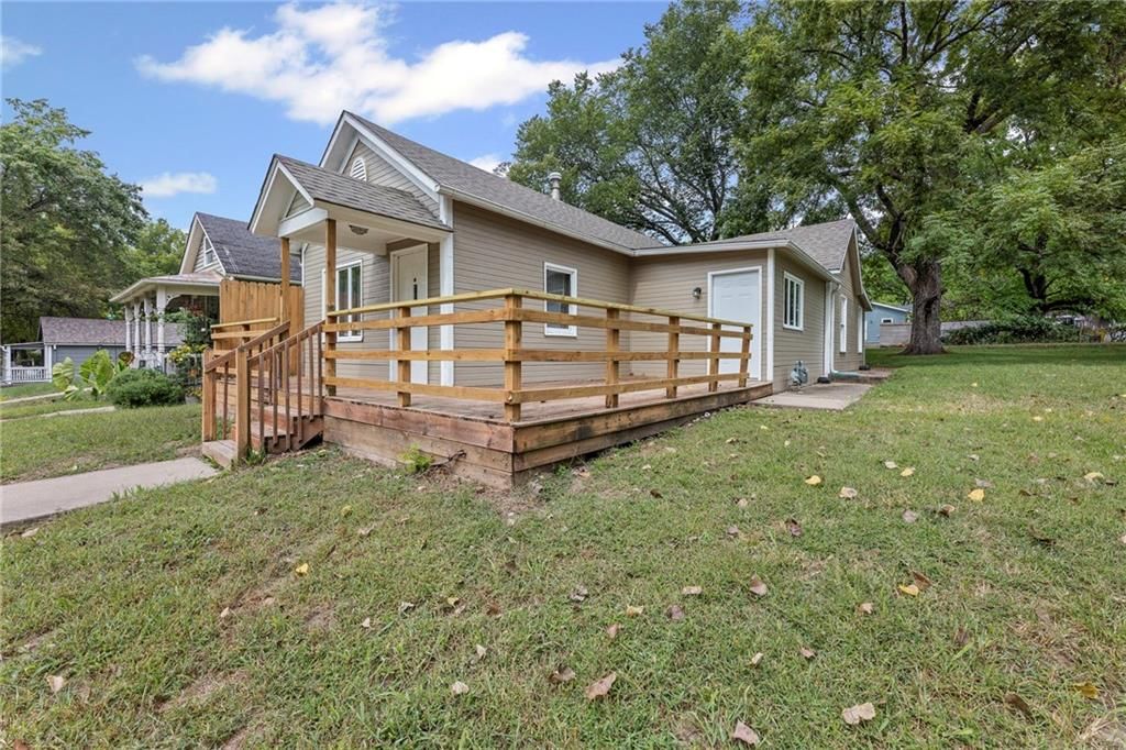 1120 Pottawatomie Street — photo 7