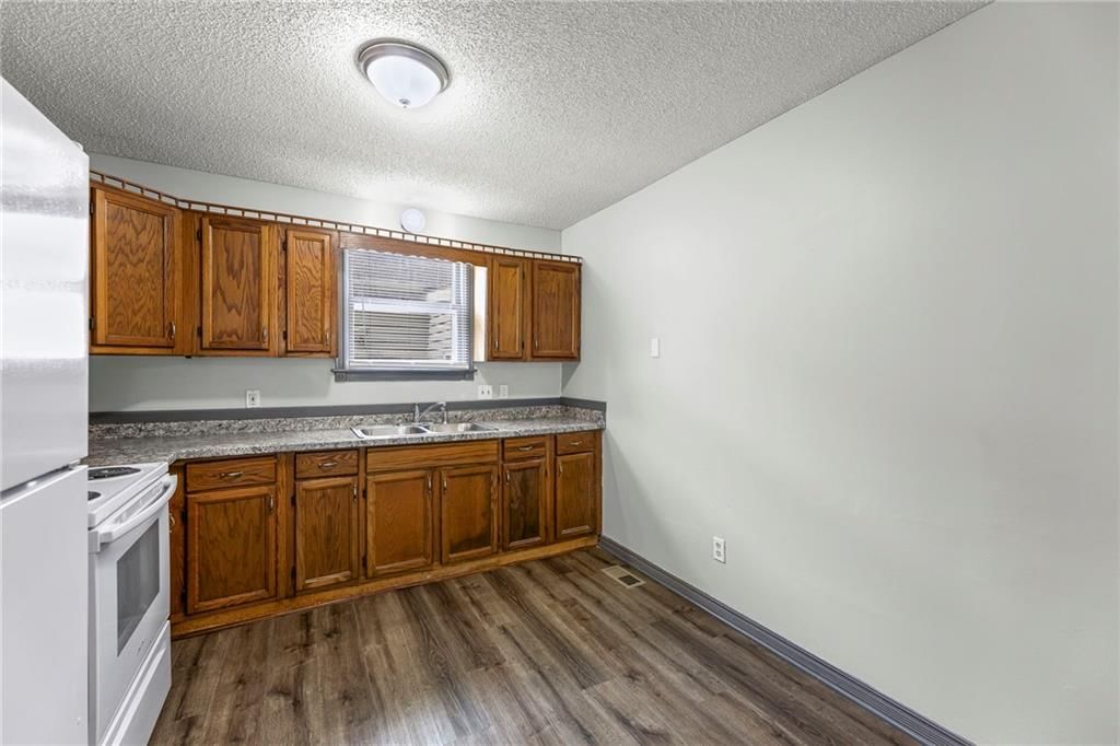 1120 Pottawatomie Street — photo 11