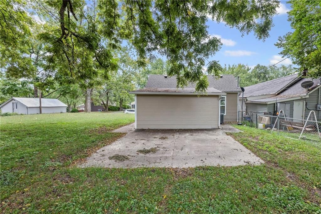 1120 Pottawatomie Street — photo 16