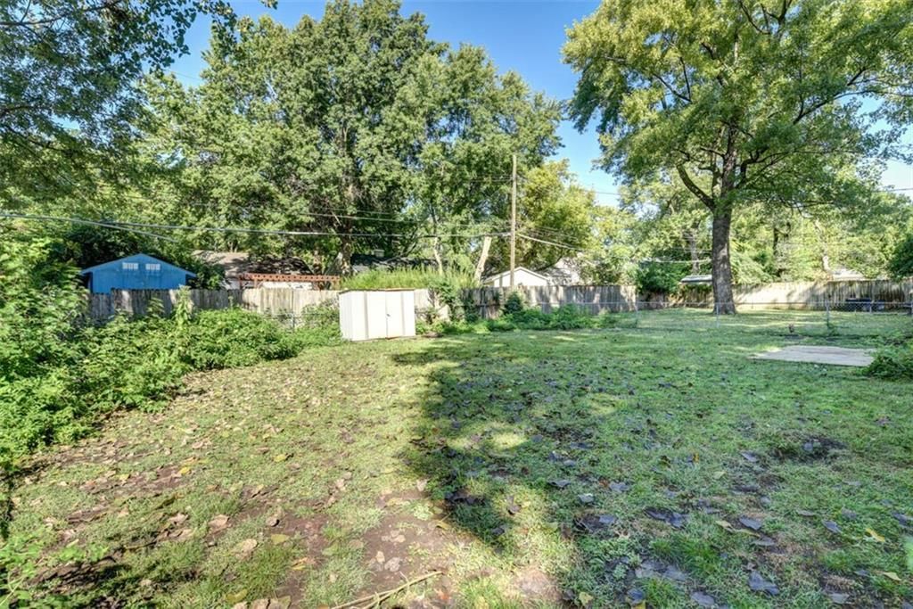 Photo 31 of 33 - 7524 Sagamore Road