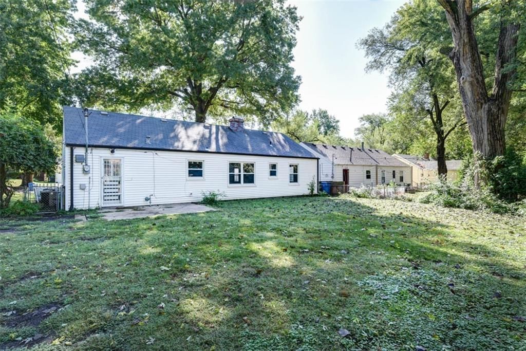 Photo 33 of 33 - 7524 Sagamore Road